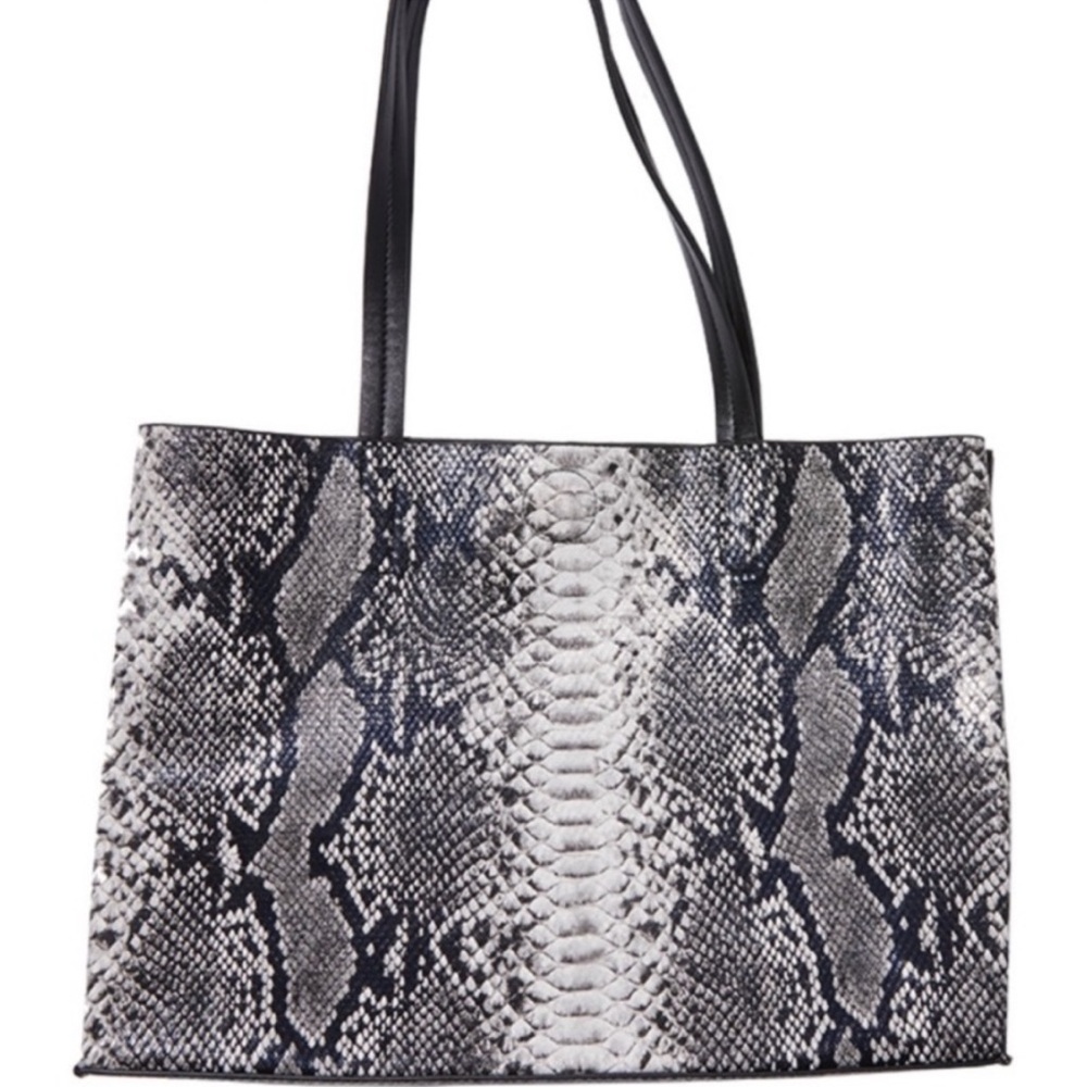 🆕Vegan Faux Snake Skin Tote - Picture 3 of 7